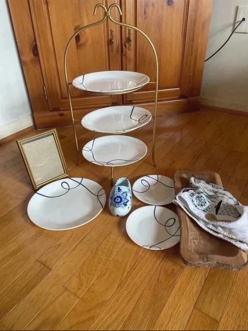 3-Tier Gold Serving Stand granny cottage core lot. Selling altogether as a set